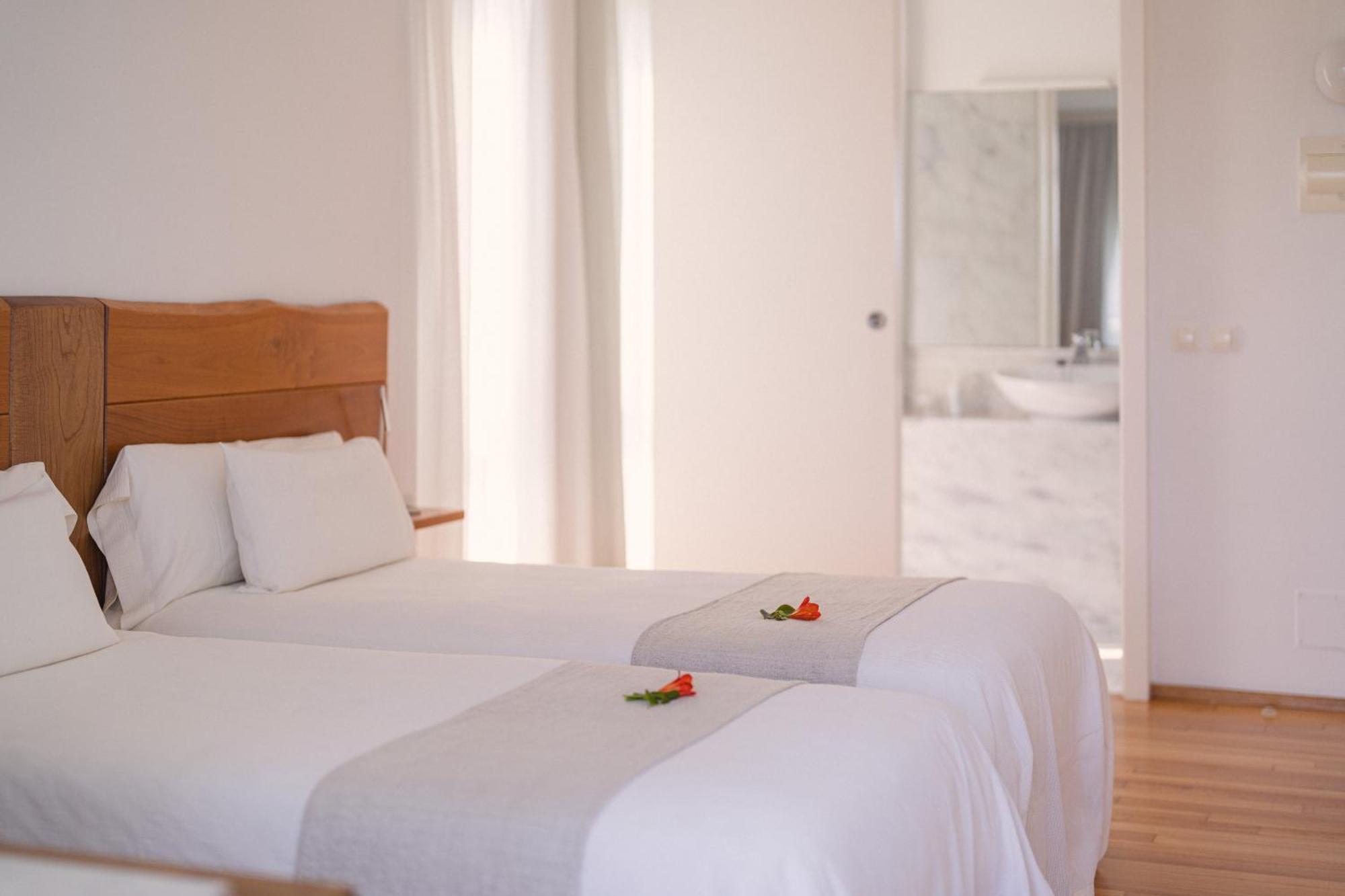 Hotel A Miranda Feás المظهر الخارجي الصورة